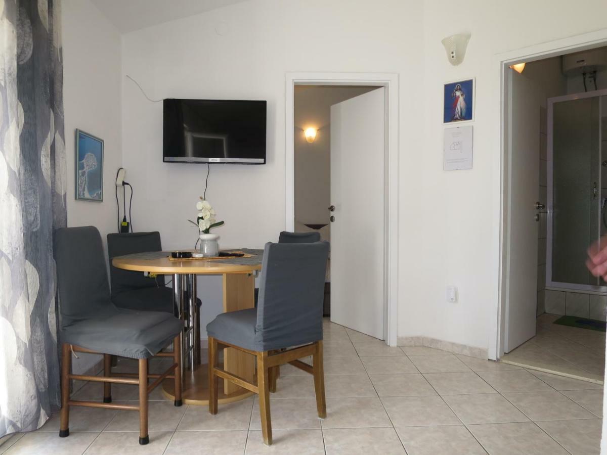Apartments Milica Rogoznica  Exterior foto